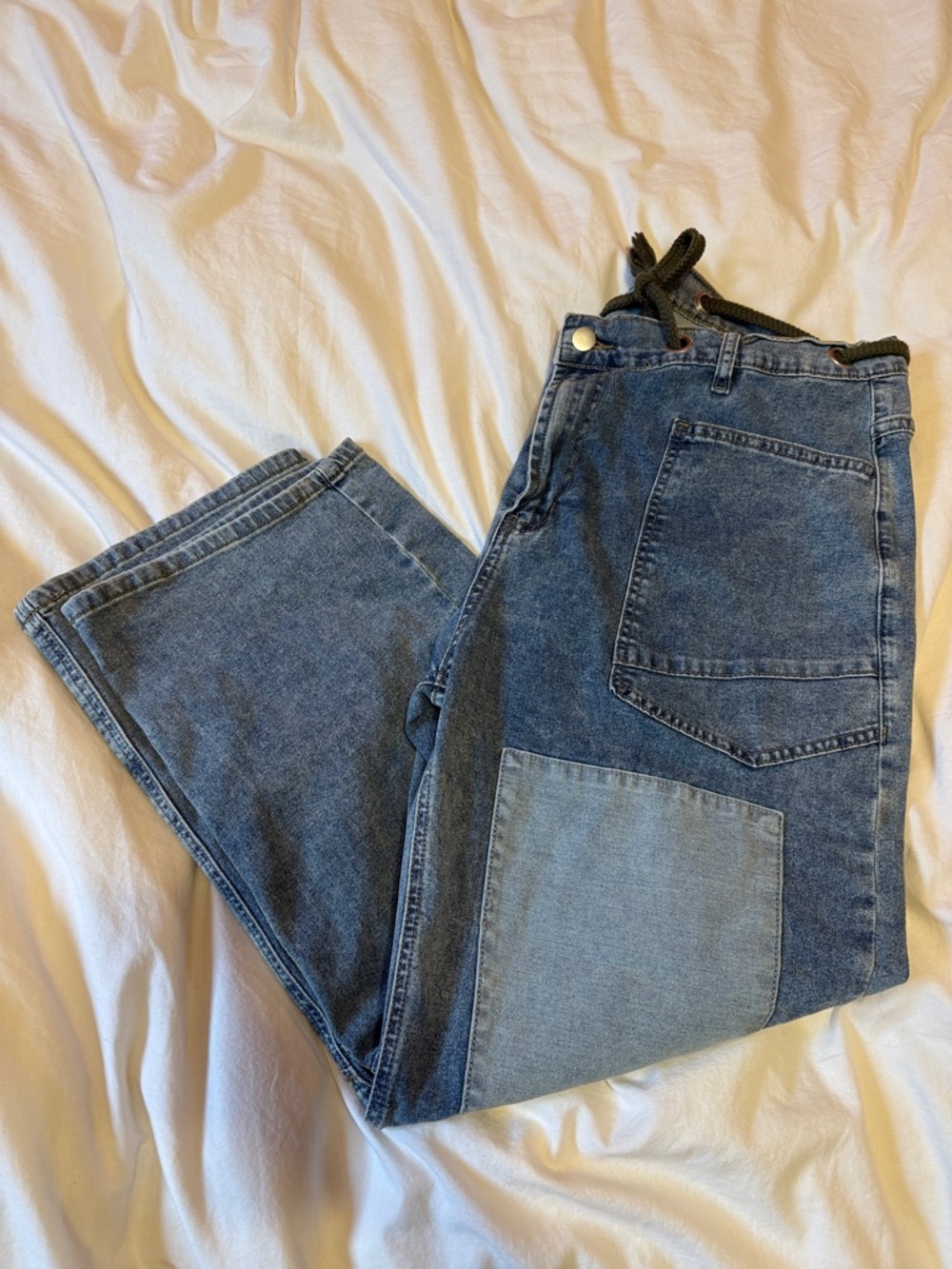 Patchwork barrel jeans with rope belt Size women’s Large